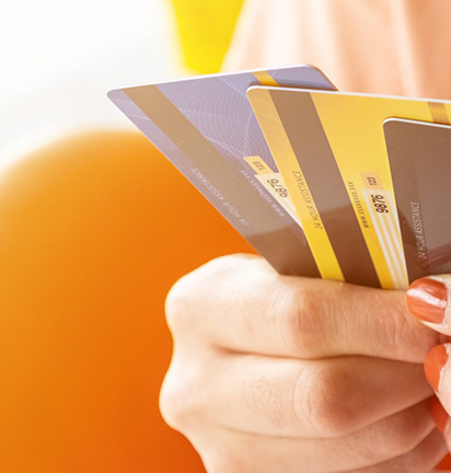 From Crypto to Cash: Blockchain Visa Cards Demystified